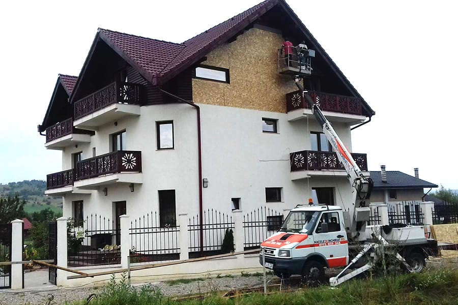 firma de închiriat nacele